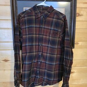 Men's Casual Plaid Button-Down Shirt - Burgundy and Navy